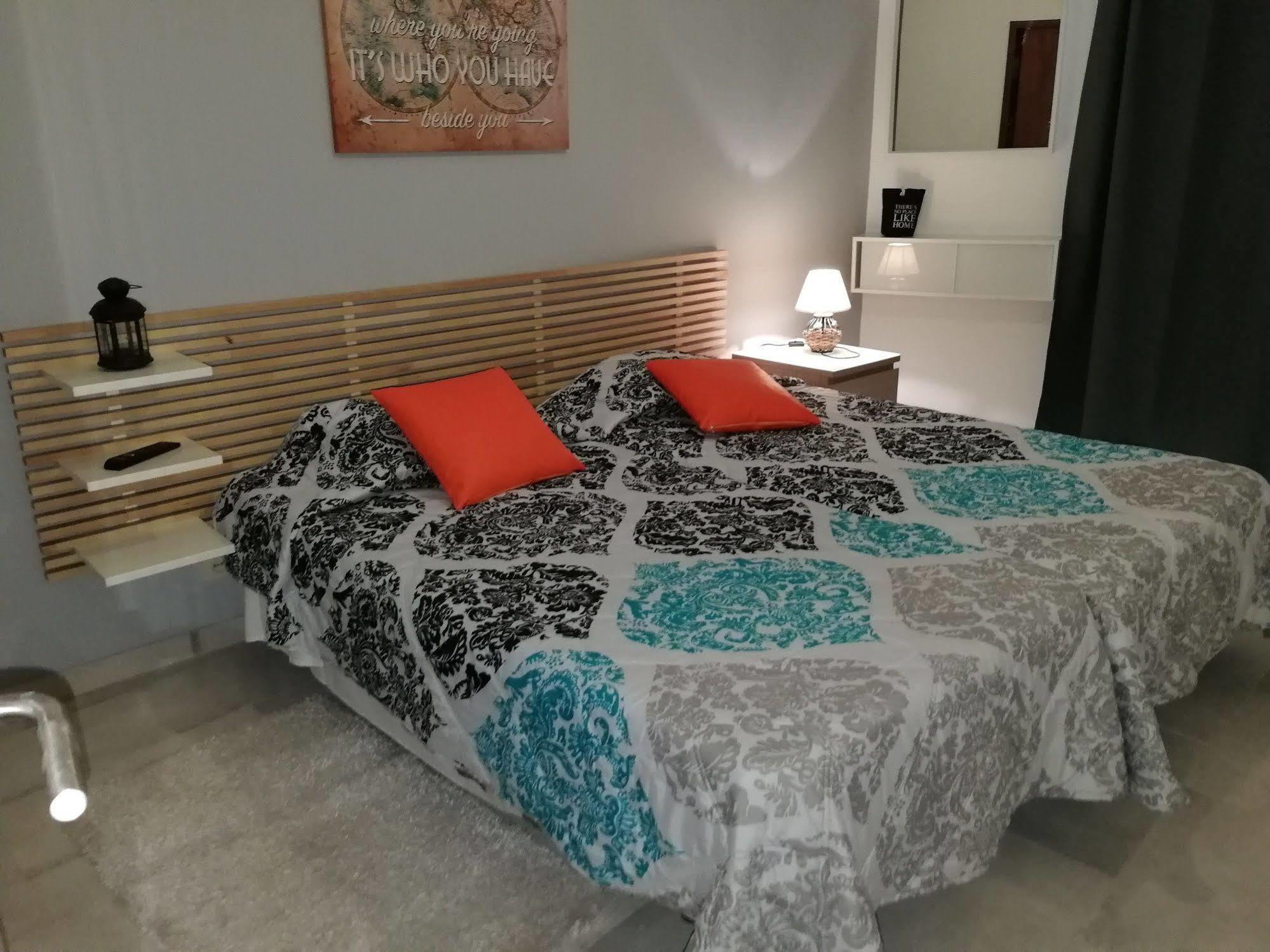Lagos City Center Guest House & Hostel Dış mekan fotoğraf